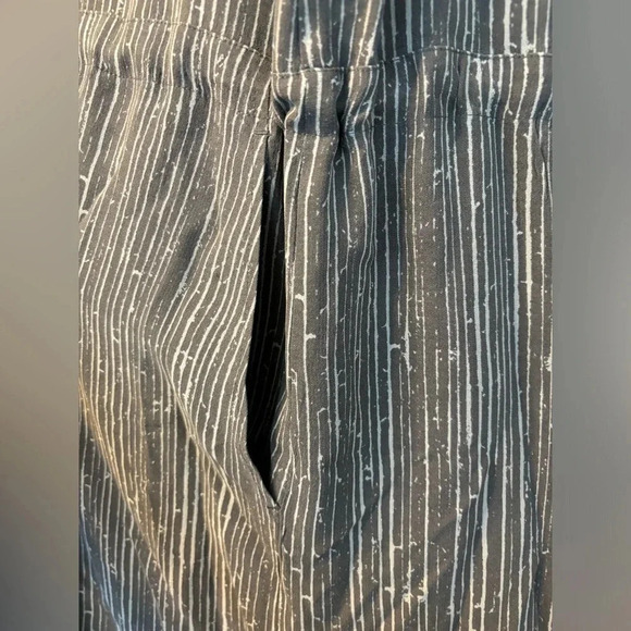 Eileen Fisher 100% Silk Black Printed Tie Waist Sleeveless Midi Dress Size Small - Picture 4 of 6